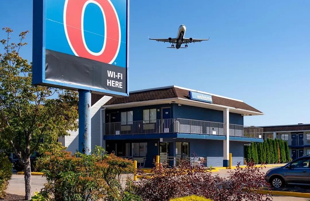 Motel 6-Windsor Locks, Ct - Hartford-1